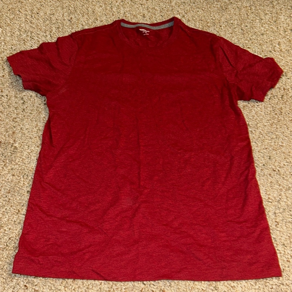 Old Navy crewneck T-Shirt